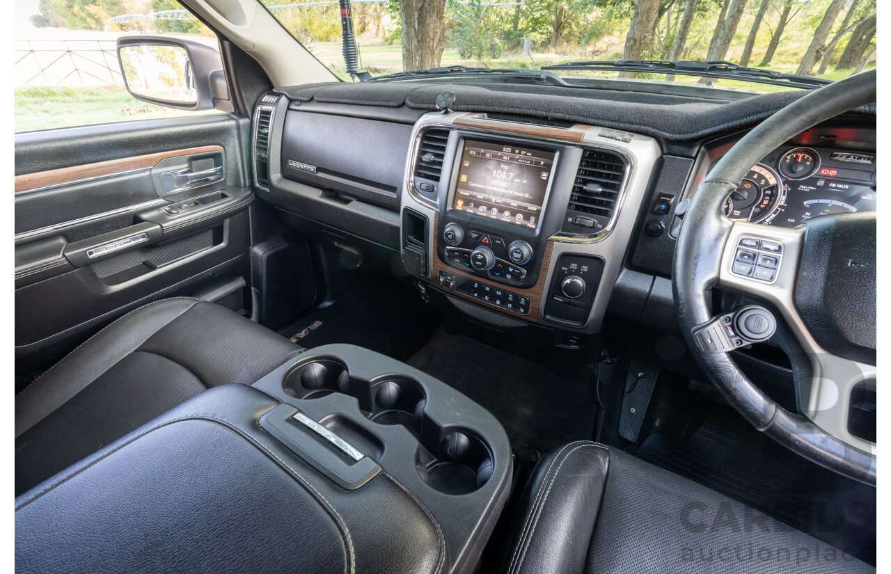 10/2017 (ASV) Dodge Ram 2500 HD Laramie RamBox (4x4) 4d Crew Cab Utility Bright Silver Metallic Turbo Diesel Cummins 6.7L