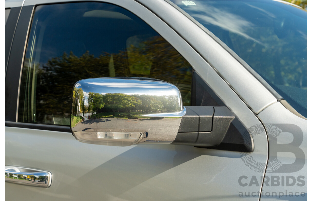 10/2017 (ASV) Dodge Ram 2500 HD Laramie RamBox (4x4) 4d Crew Cab Utility Bright Silver Metallic Turbo Diesel Cummins 6.7L