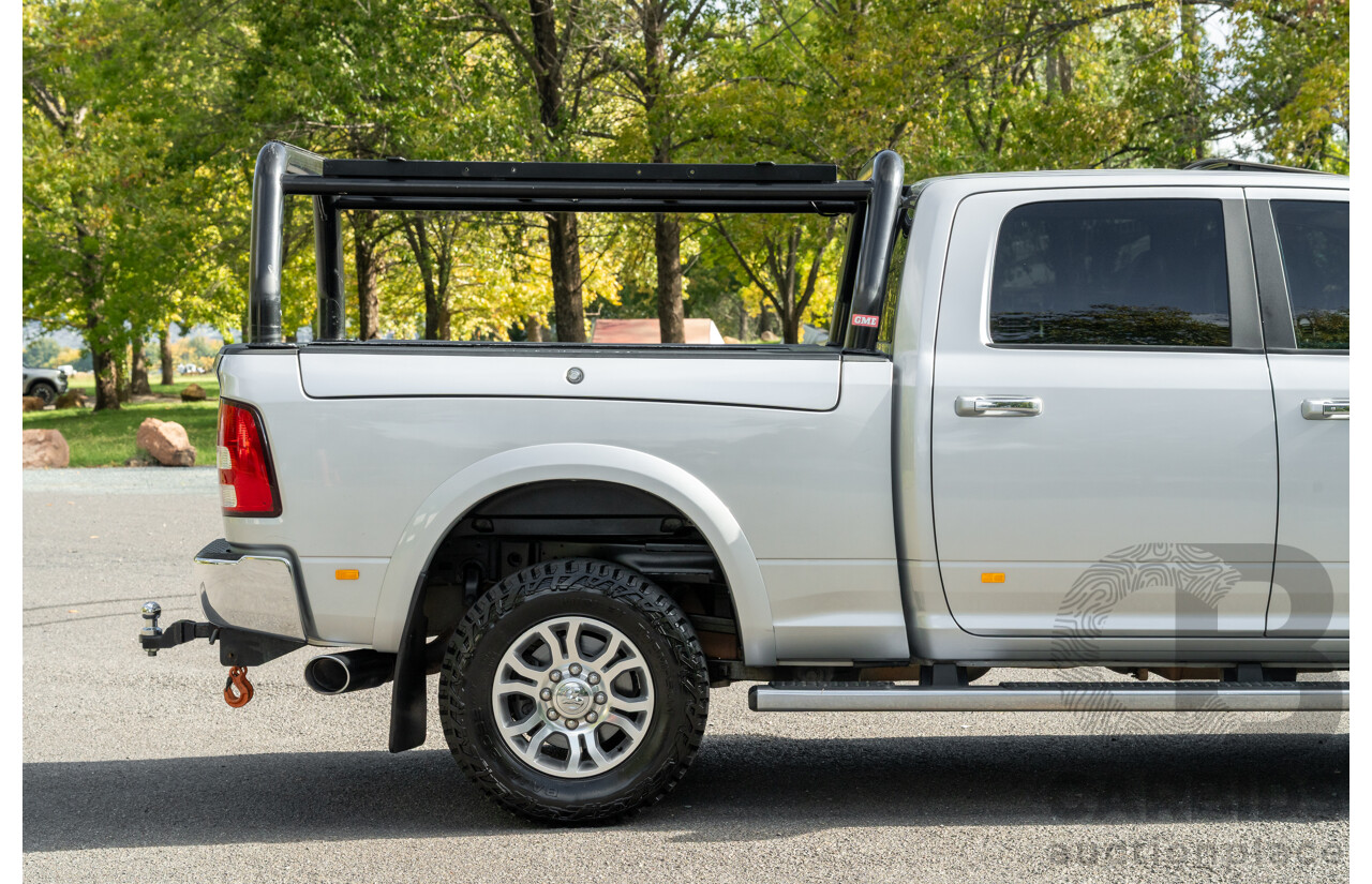 10/2017 (ASV) Dodge Ram 2500 HD Laramie RamBox (4x4) 4d Crew Cab Utility Bright Silver Metallic Turbo Diesel Cummins 6.7L