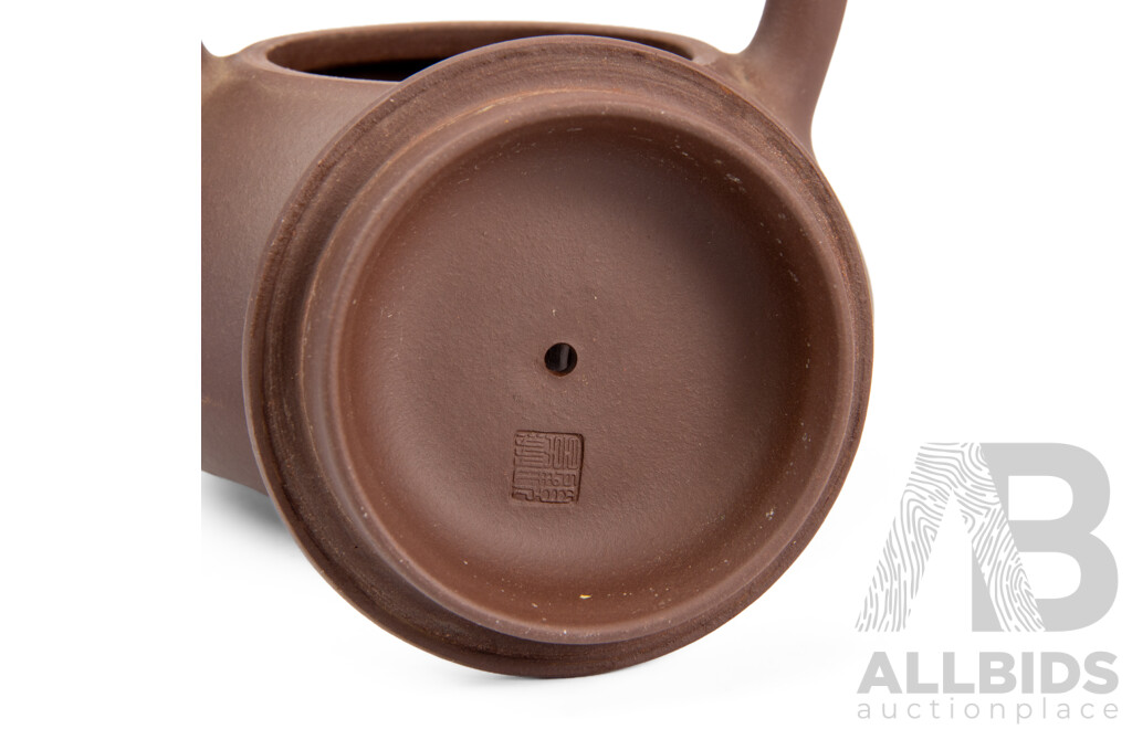 Chinese Yixing Zisha Clay Teapot