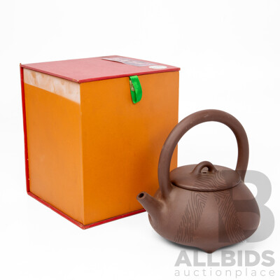 Chinese Yixing Zisha Clay Teapot