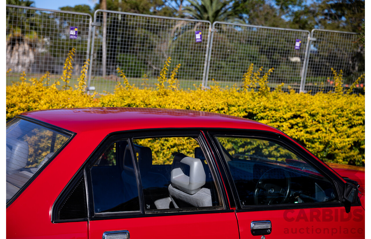 9/1981 Holden VH Commodore SL (Genuine 184 Package) 4d Sedan Maranello Red V8 4.2L - HDT SS Replica