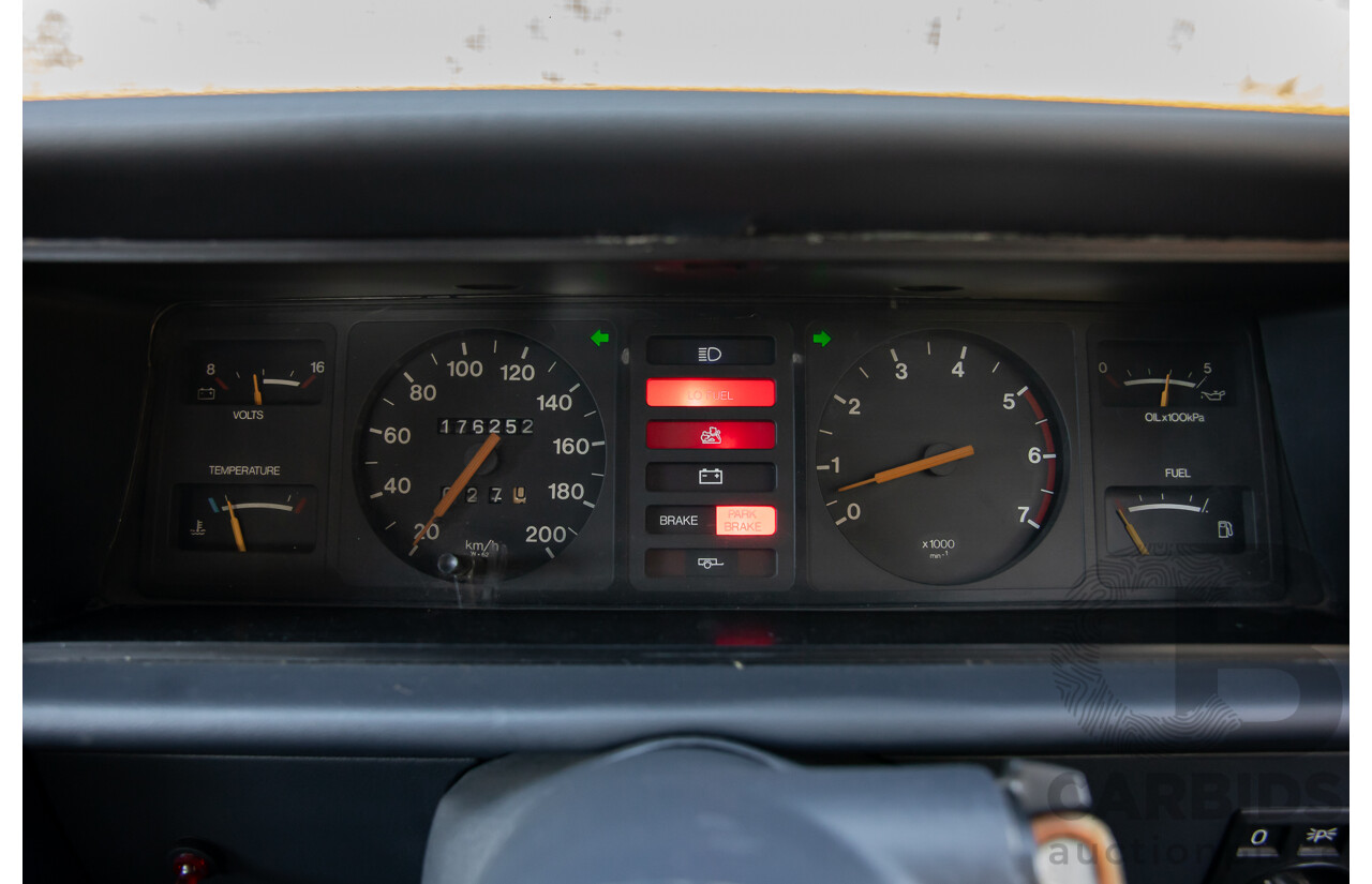 9/1981 Holden VH Commodore SL (Genuine 184 Package) 4d Sedan Maranello Red V8 4.2L - HDT SS Replica