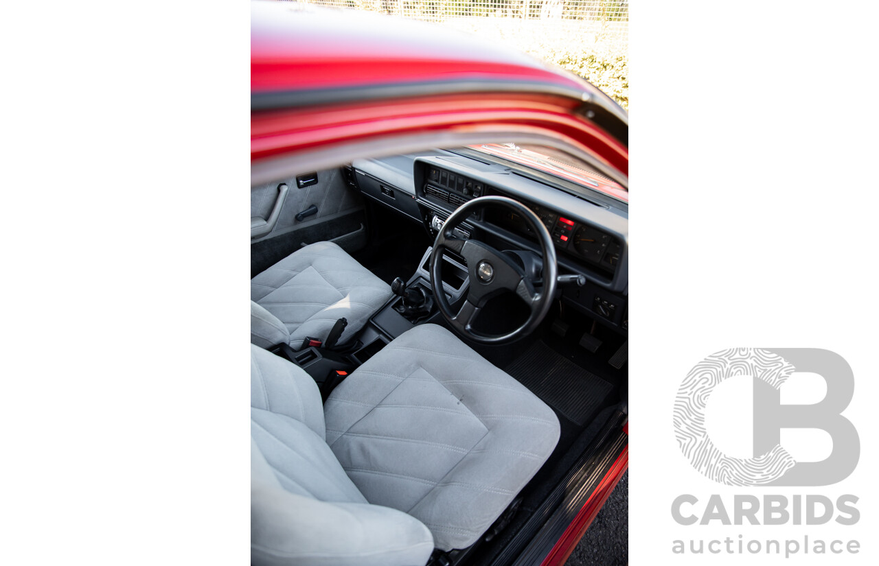 9/1981 Holden VH Commodore SL (Genuine 184 Package) 4d Sedan Maranello Red V8 4.2L - HDT SS Replica