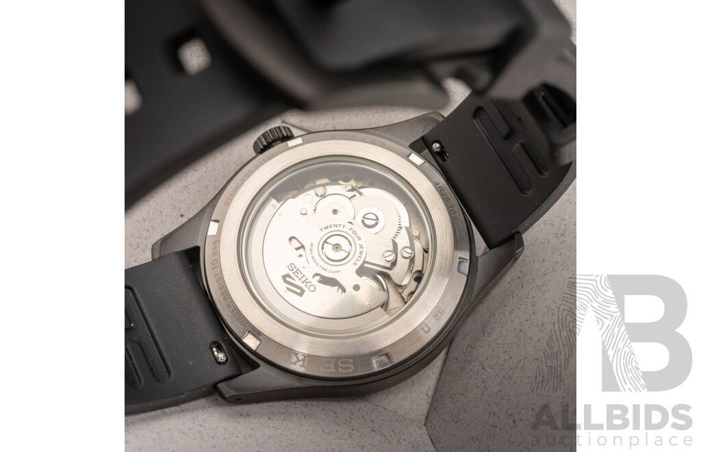 Seiko 5 Sports Field Series Automatic 39.4mm Watch, Model SRPH33