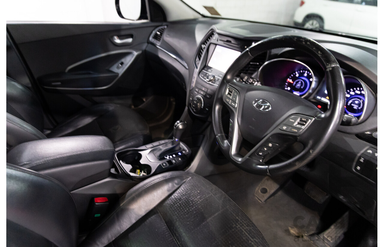 02/2014 Hyundai Santa Fe Highlander CRDi (AWD) DM 4d Wagon Marlin Blue Metallic Turbo Diesel 2.2L