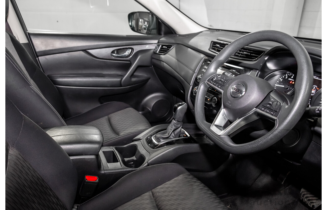 04/2020 Nissan X-Trail ST (FWD) T32 Series 2 4d Wagon Gun Grey Metallic 2.5L