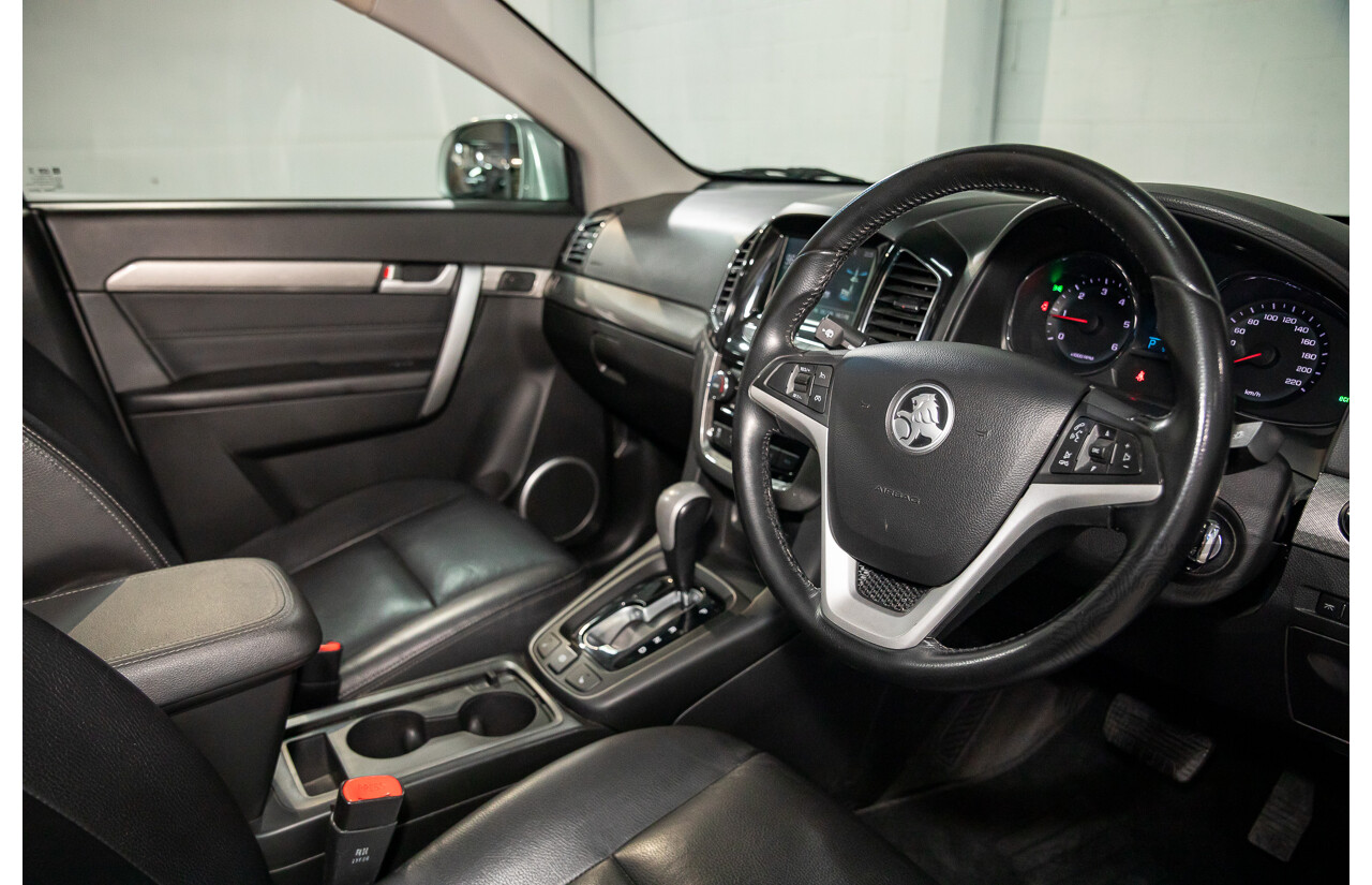 08/2017 Holden Captiva 7 LTZ (AWD) CG MY18 4d Wagon Nitrate Silver Metallic Turbo Diesel 2.2L