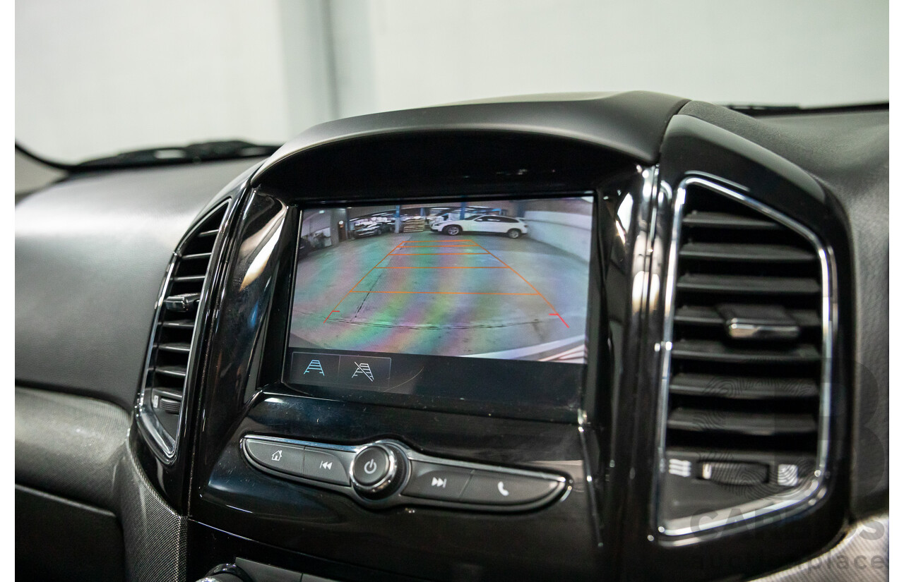 08/2017 Holden Captiva 7 LTZ (AWD) CG MY18 4d Wagon Nitrate Silver Metallic Turbo Diesel 2.2L