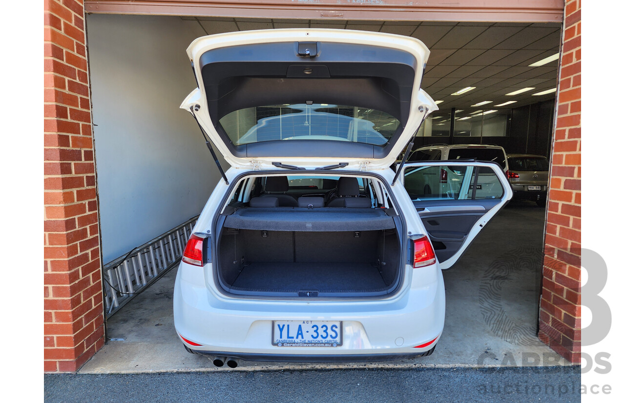 9/2015 Volkswagen Golf 92 TSI Trendline AU MY16 5d Hatchback White 1.4L