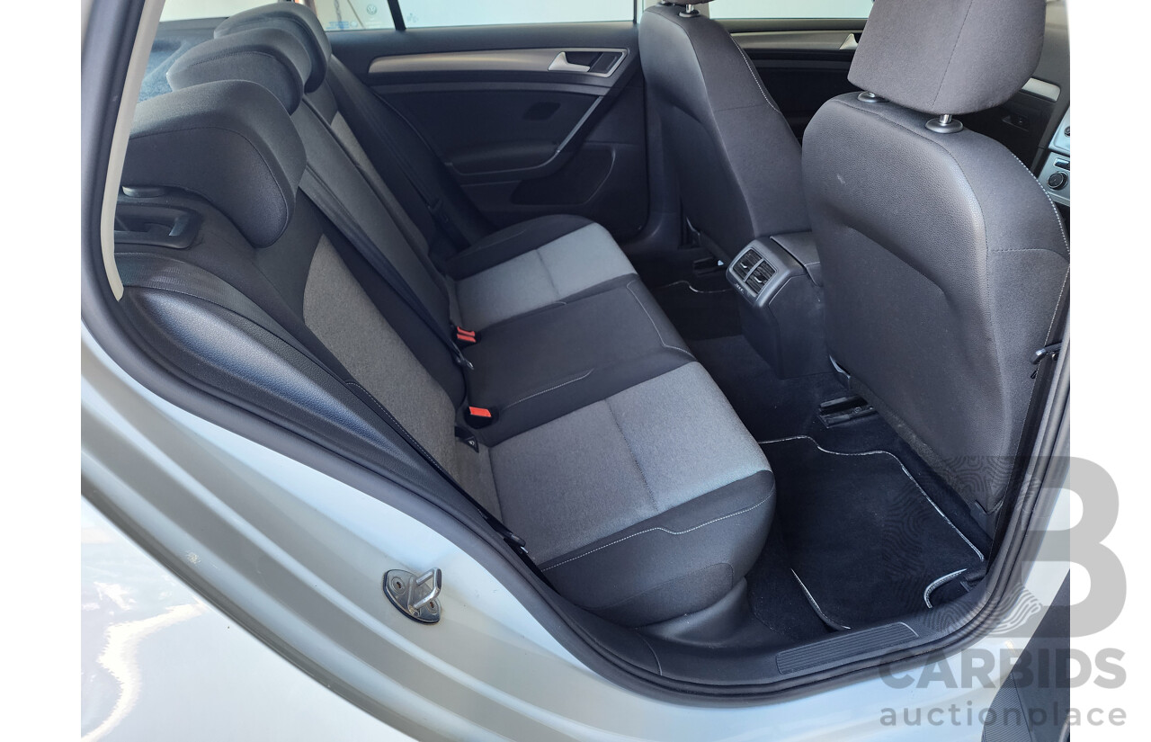 9/2015 Volkswagen Golf 92 TSI Trendline AU MY16 5d Hatchback White 1.4L