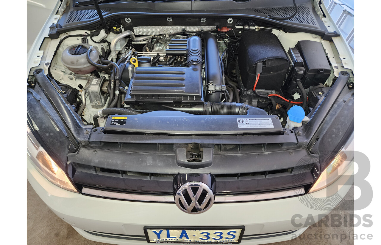 9/2015 Volkswagen Golf 92 TSI Trendline AU MY16 5d Hatchback White 1.4L