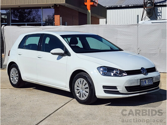 9/2015 Volkswagen Golf 92 TSI Trendline AU MY16 5d Hatchback White 1.4L