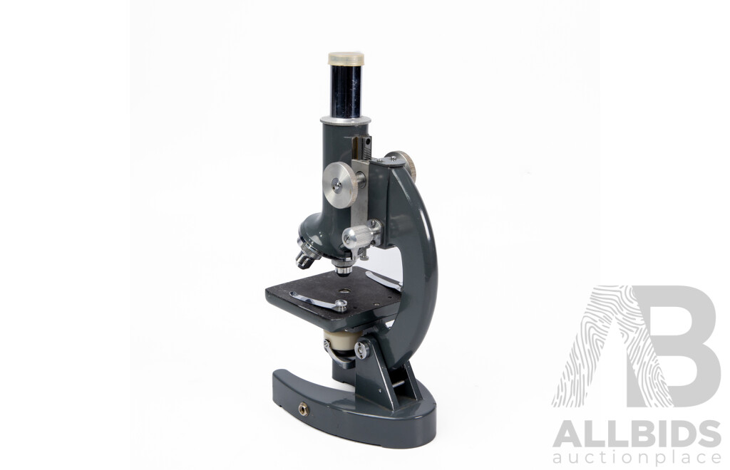 Vintage Gold Cup Battery Powered Microscope 80x-1200x in Original Timber Case, Made in Japan