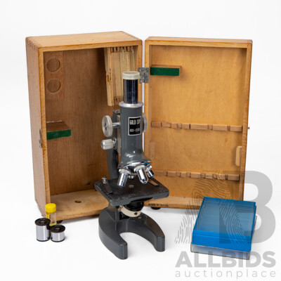 Vintage Gold Cup Battery Powered Microscope 80x-1200x in Original Timber Case, Made in Japan