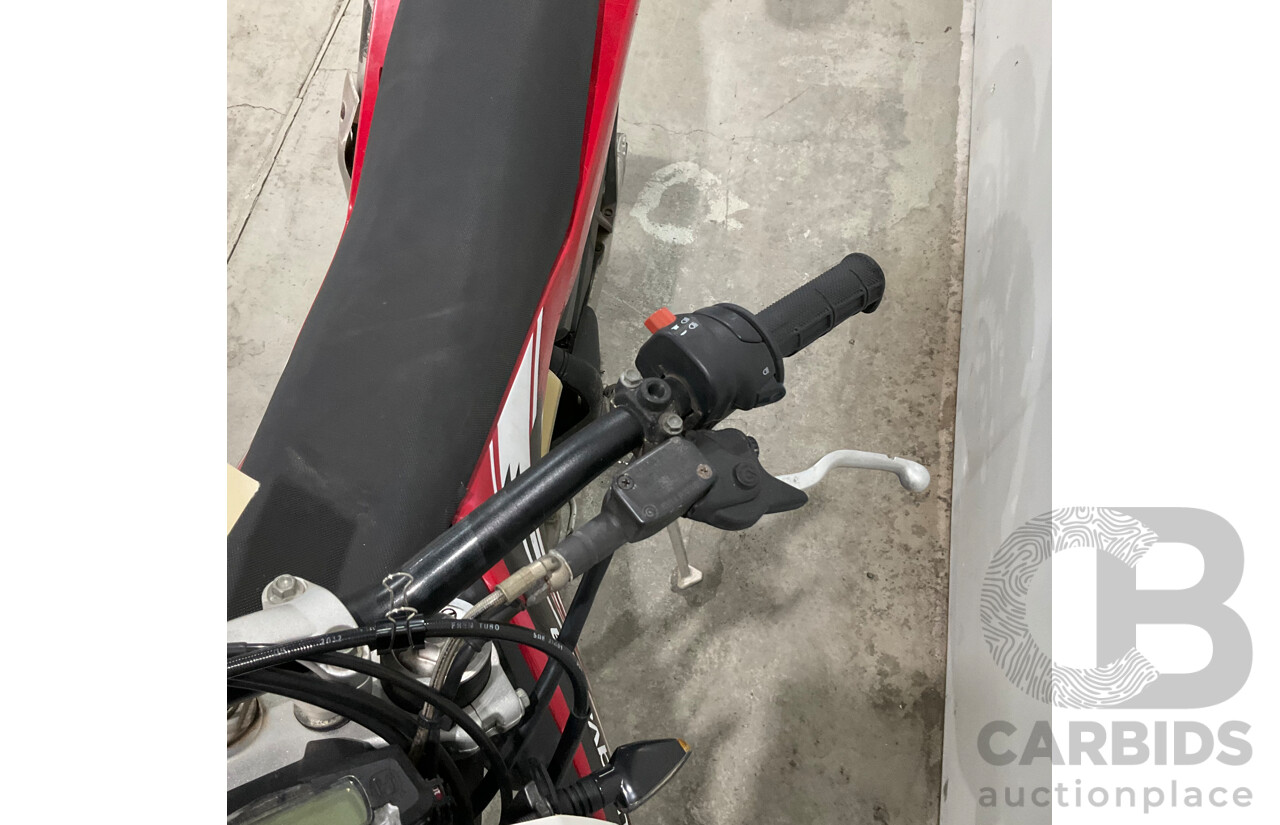 2013 Husqvarna Dirt Bike