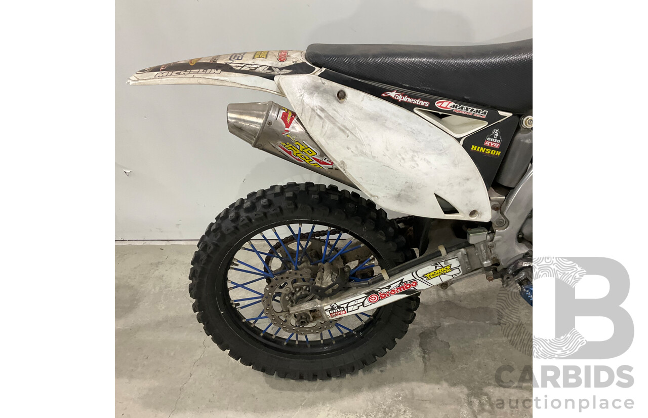 2009 Kawasaki KX450 Dirt Bike