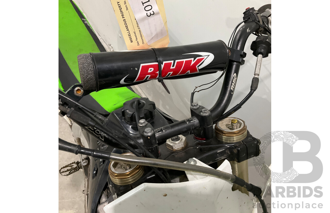 2010 Kawasaki KX450 Dirt Bike