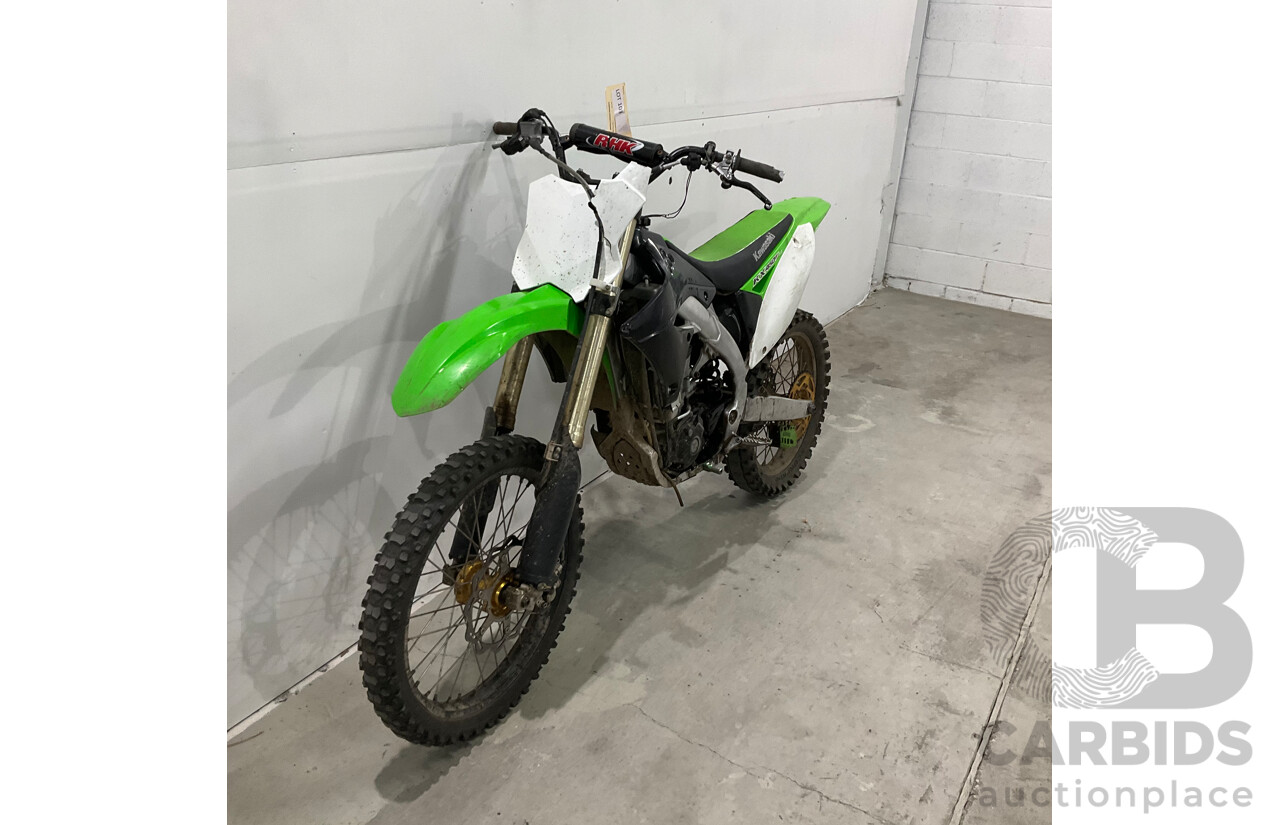 2010 Kawasaki KX450 Dirt Bike