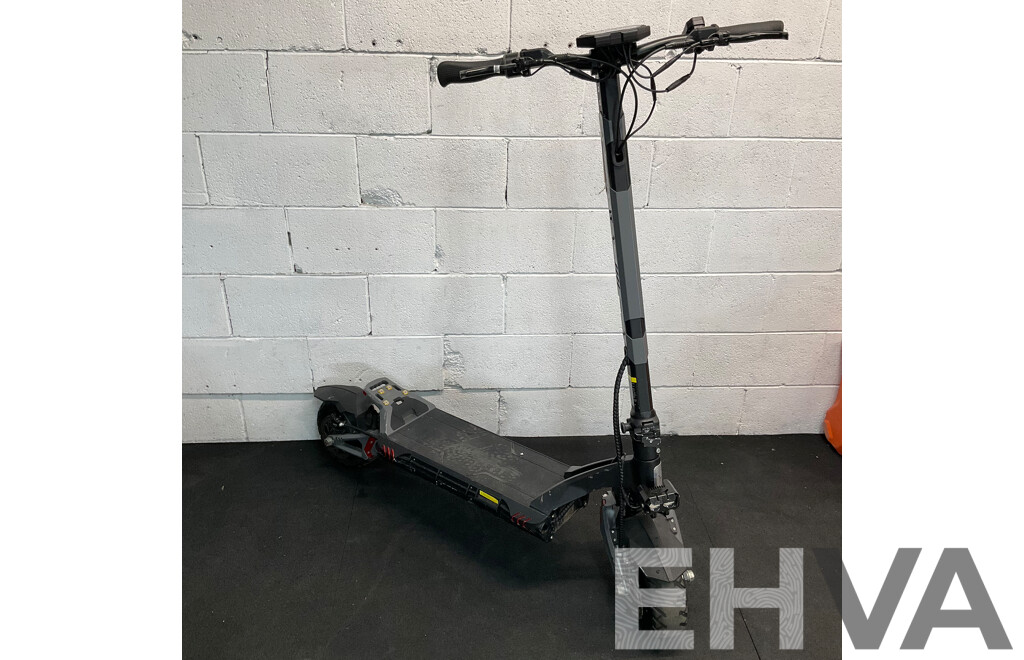 VELOZ GT Electric Scooter