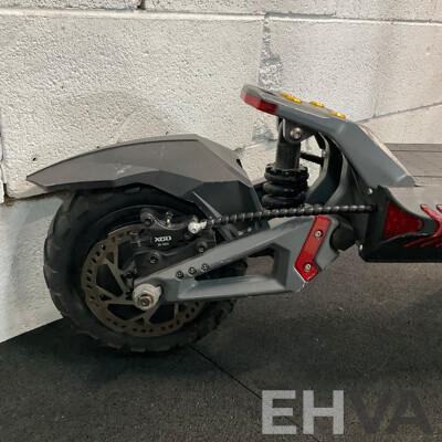 VELOZ GT Electric Scooter