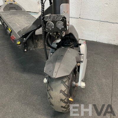 VELOZ GT Electric Scooter