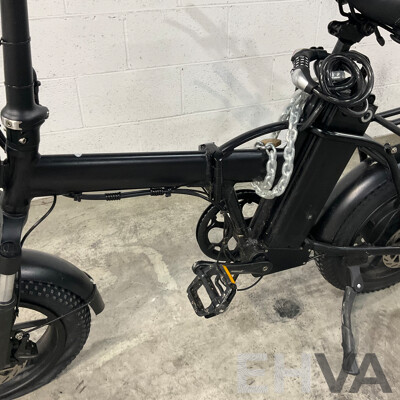 Black Foldable E-bike