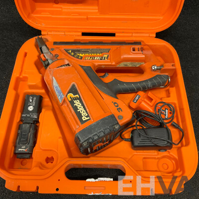 PASSLODE 30 Degree Framing Nailer with Two Batteries and Battery Charger