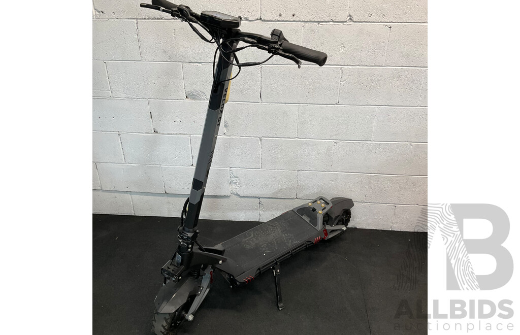 VELOZ GT Electric Scooter