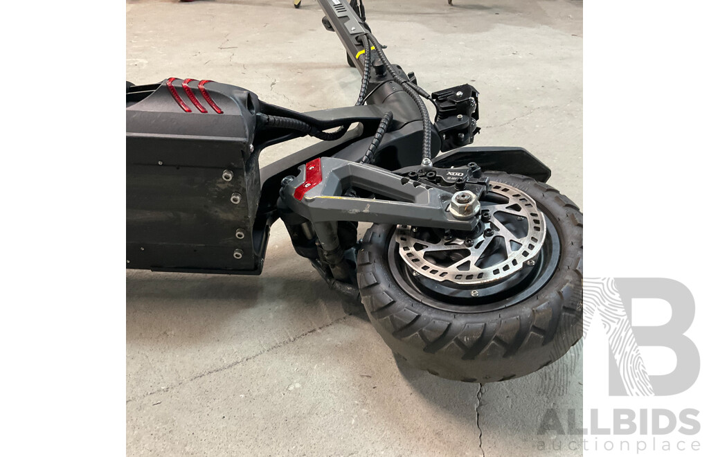VELOZ GT Electric Scooter