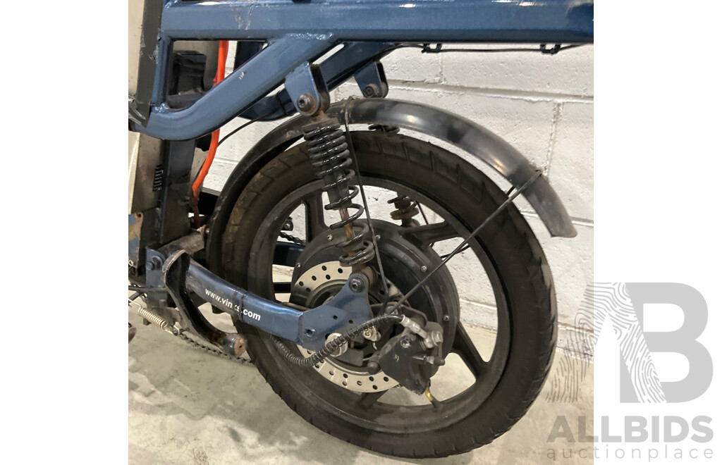 VINXS Electric Cargo Bike