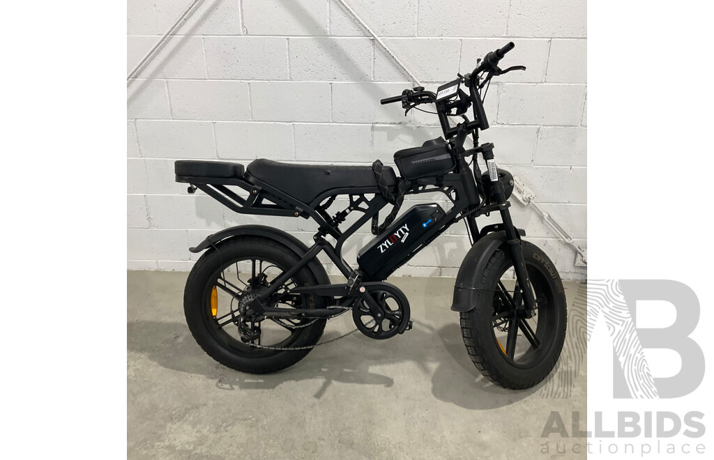 ZYLOYTY Fat Tyre E-bike