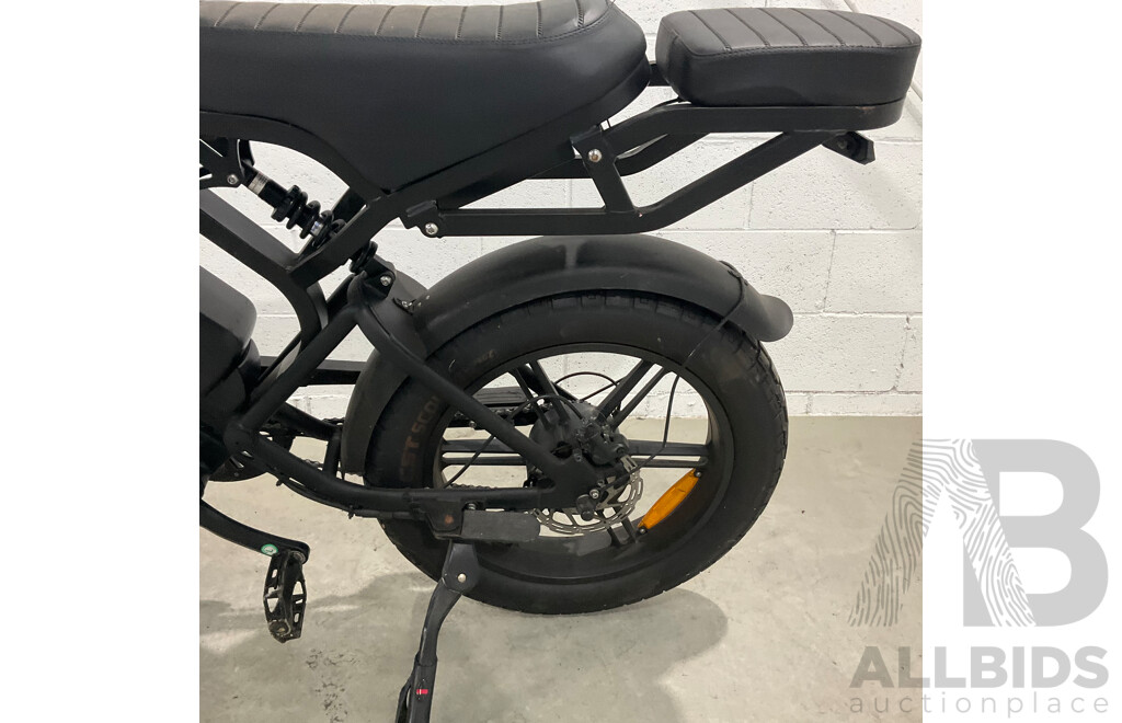 ZYLOYTY Fat Tyre E-bike