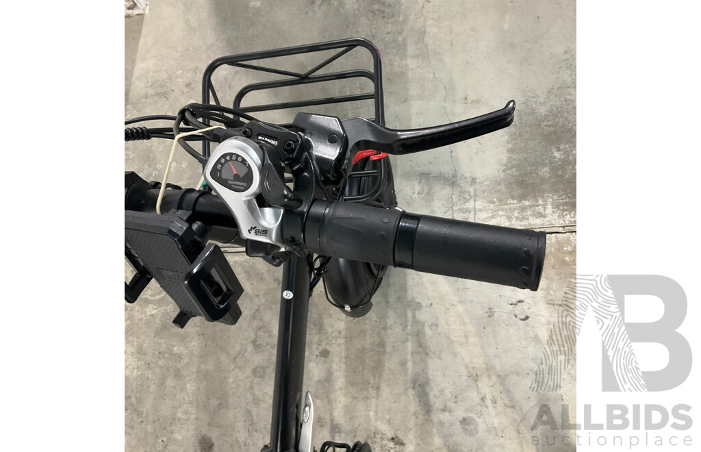 Black Foldable E-bike