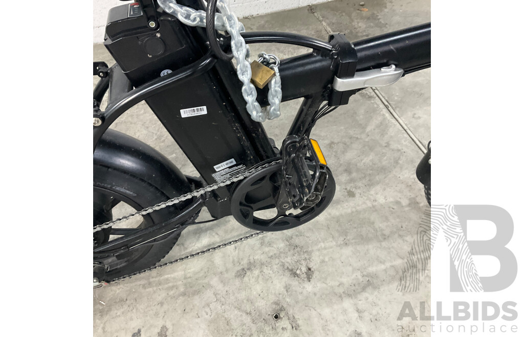 Black Foldable E-bike