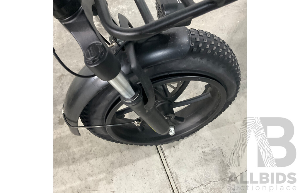 Black Foldable E-bike