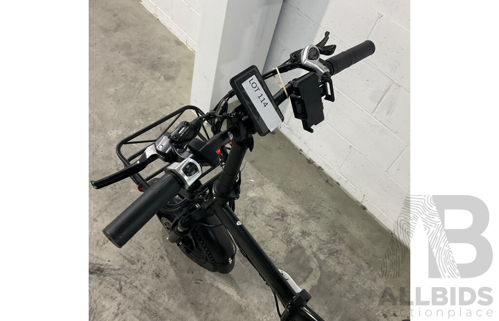 Black Foldable E-bike