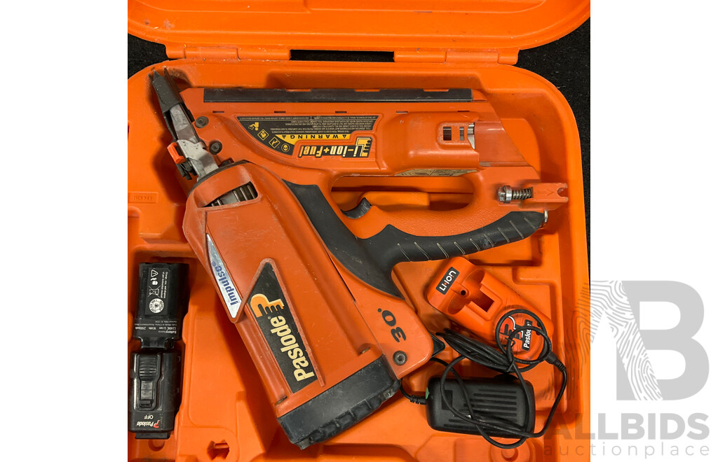 PASSLODE 30 Degree Framing Nailer with Two Batteries and Battery Charger