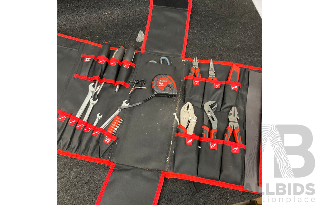 TOOL PRO Tool Kit with Folding Tool Bag