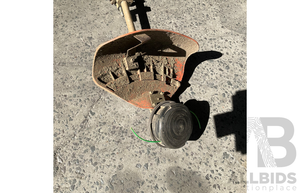 SHINDAIWA String Trimmer (T263XS)