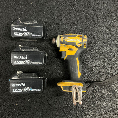 Makita TD172D Impact Driver (Japan) with 3 Batteries