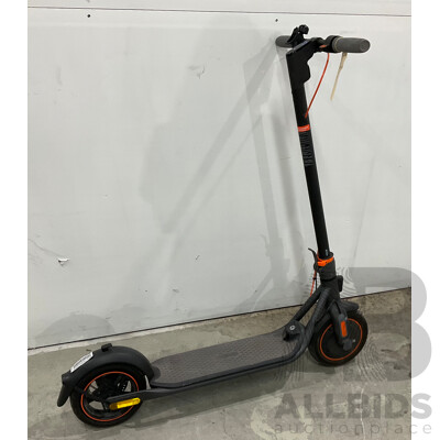 Ninebot Kick Scooter F40A