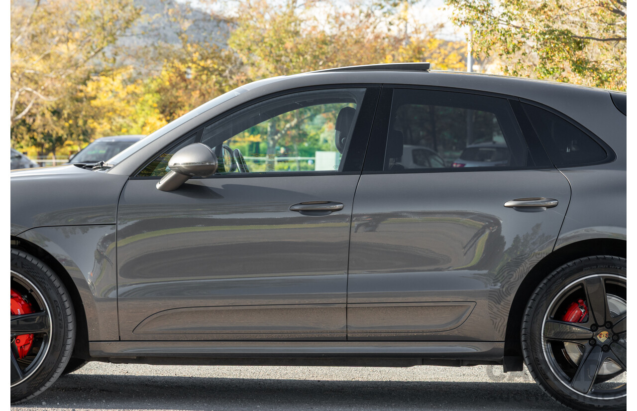 1/2018 Porsche Macan Turbo (AWD) 95B MY18 4D Wagon Agate Grey Metallic Twin Turbo V6 3.6L