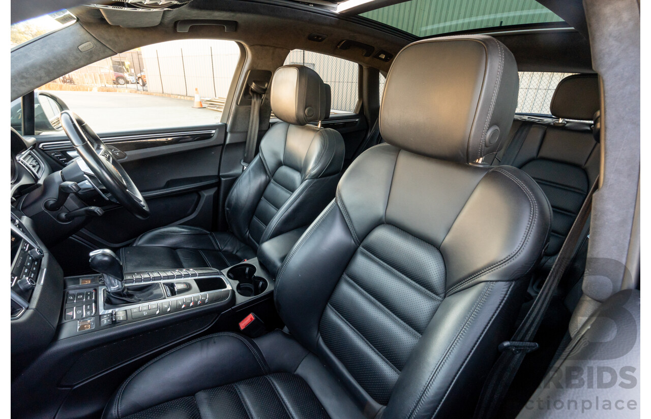 1/2018 Porsche Macan Turbo (AWD) 95B MY18 4D Wagon Agate Grey Metallic Twin Turbo V6 3.6L