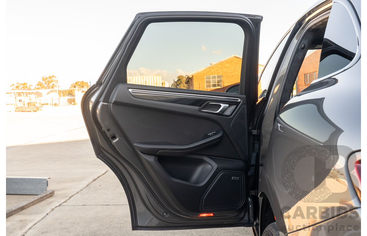 1/2018 Porsche Macan Turbo (AWD) 95B MY18 4D Wagon Agate Grey Metallic Twin Turbo V6 3.6L