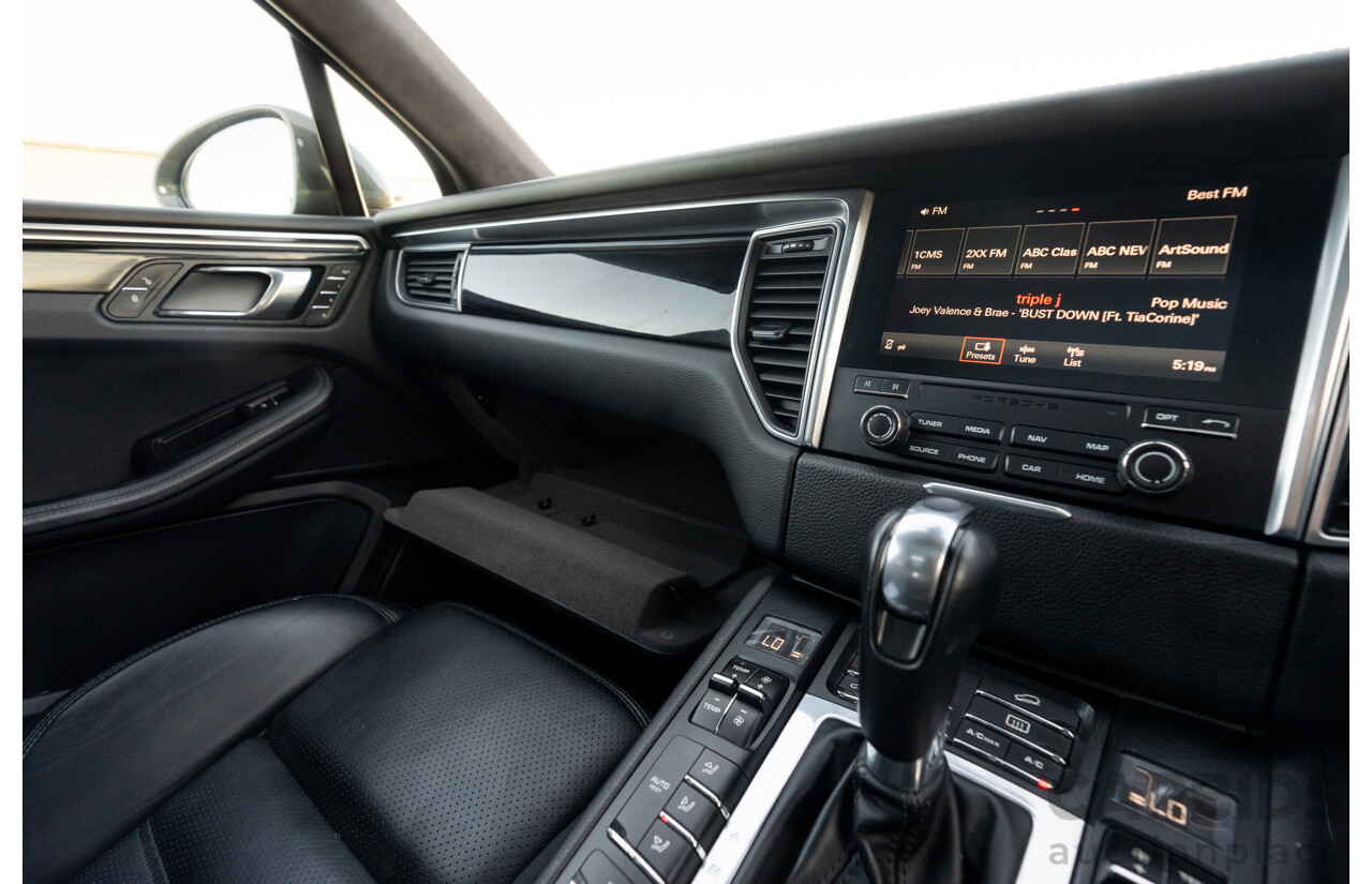 1/2018 Porsche Macan Turbo (AWD) 95B MY18 4D Wagon Agate Grey Metallic Twin Turbo V6 3.6L