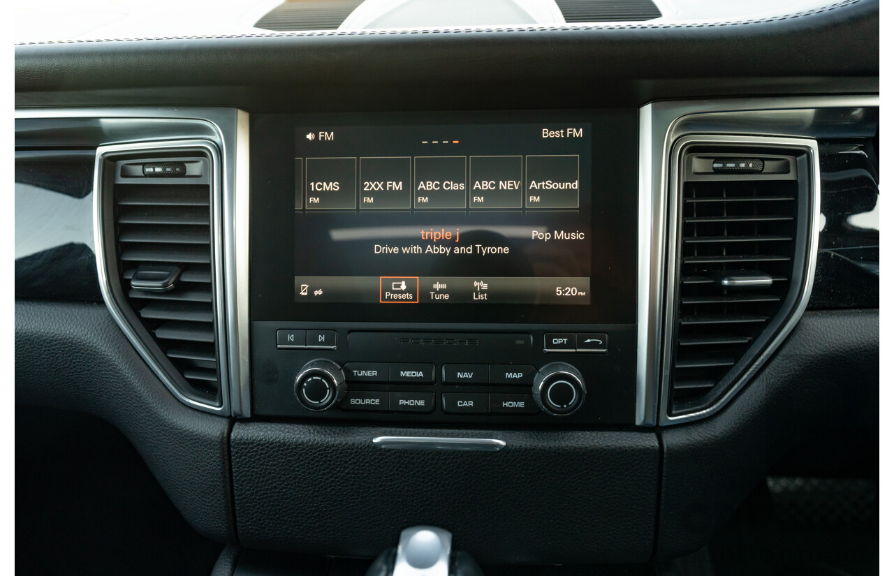 1/2018 Porsche Macan Turbo (AWD) 95B MY18 4D Wagon Agate Grey Metallic Twin Turbo V6 3.6L