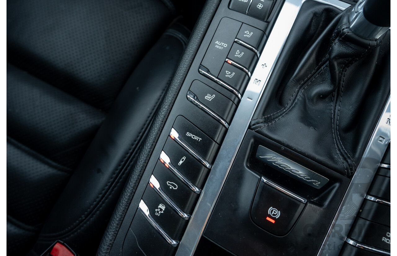 1/2018 Porsche Macan Turbo (AWD) 95B MY18 4D Wagon Agate Grey Metallic Twin Turbo V6 3.6L