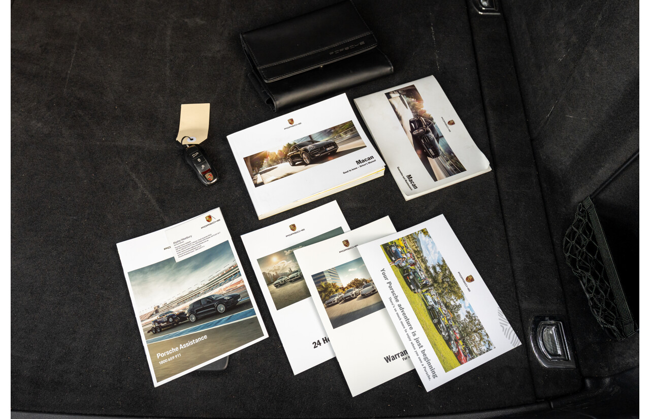 1/2018 Porsche Macan Turbo (AWD) 95B MY18 4D Wagon Agate Grey Metallic Twin Turbo V6 3.6L