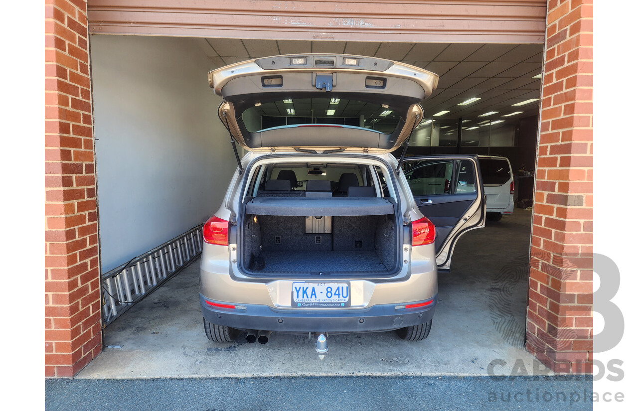 7/2014 Volkswagen Tiguan 132 TSI Pacific 5NC MY14 4d Wagon Beige 2.0L